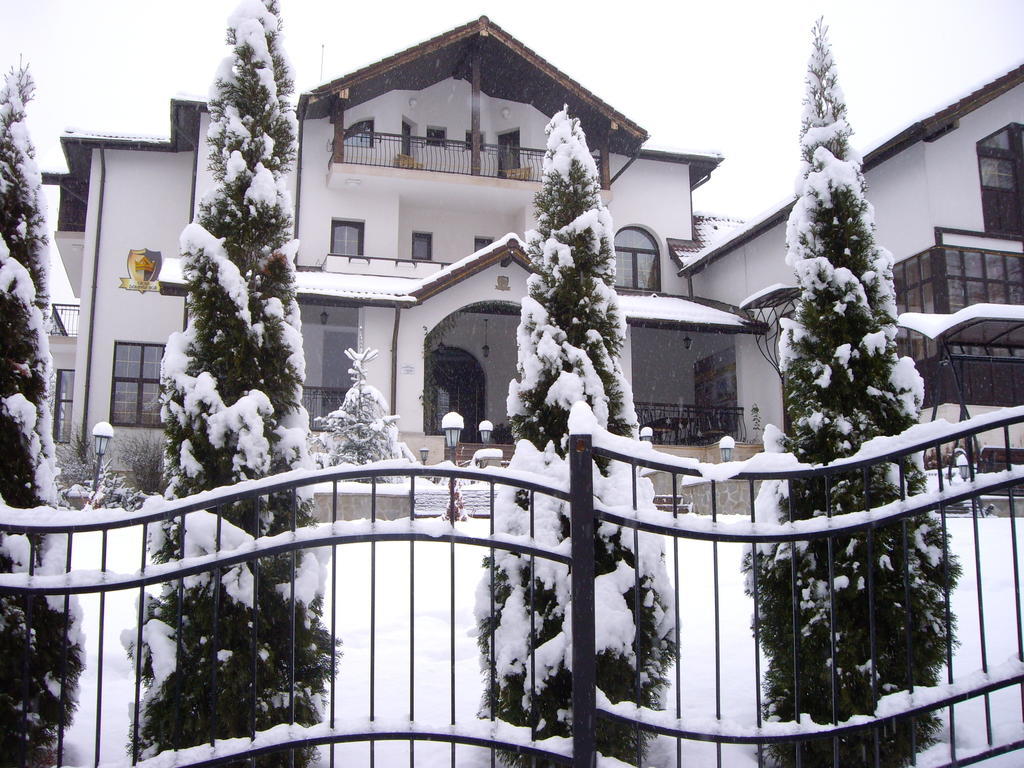 Casa Domneasca Hotel Curtea de Argeş Buitenkant foto